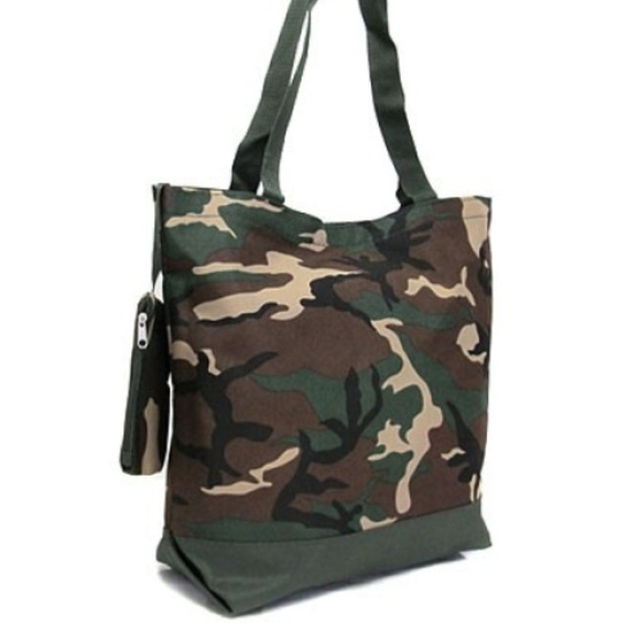 Handbags - Canvas Camouflage Tote Bag